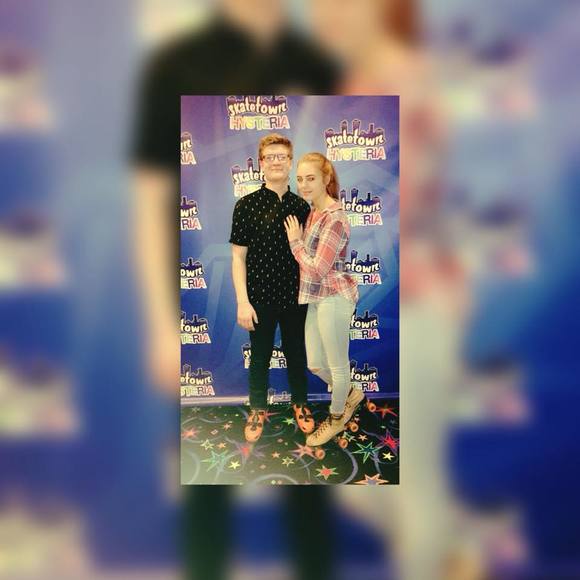 Meet your Posher, Taylor - Picture 1 of 1